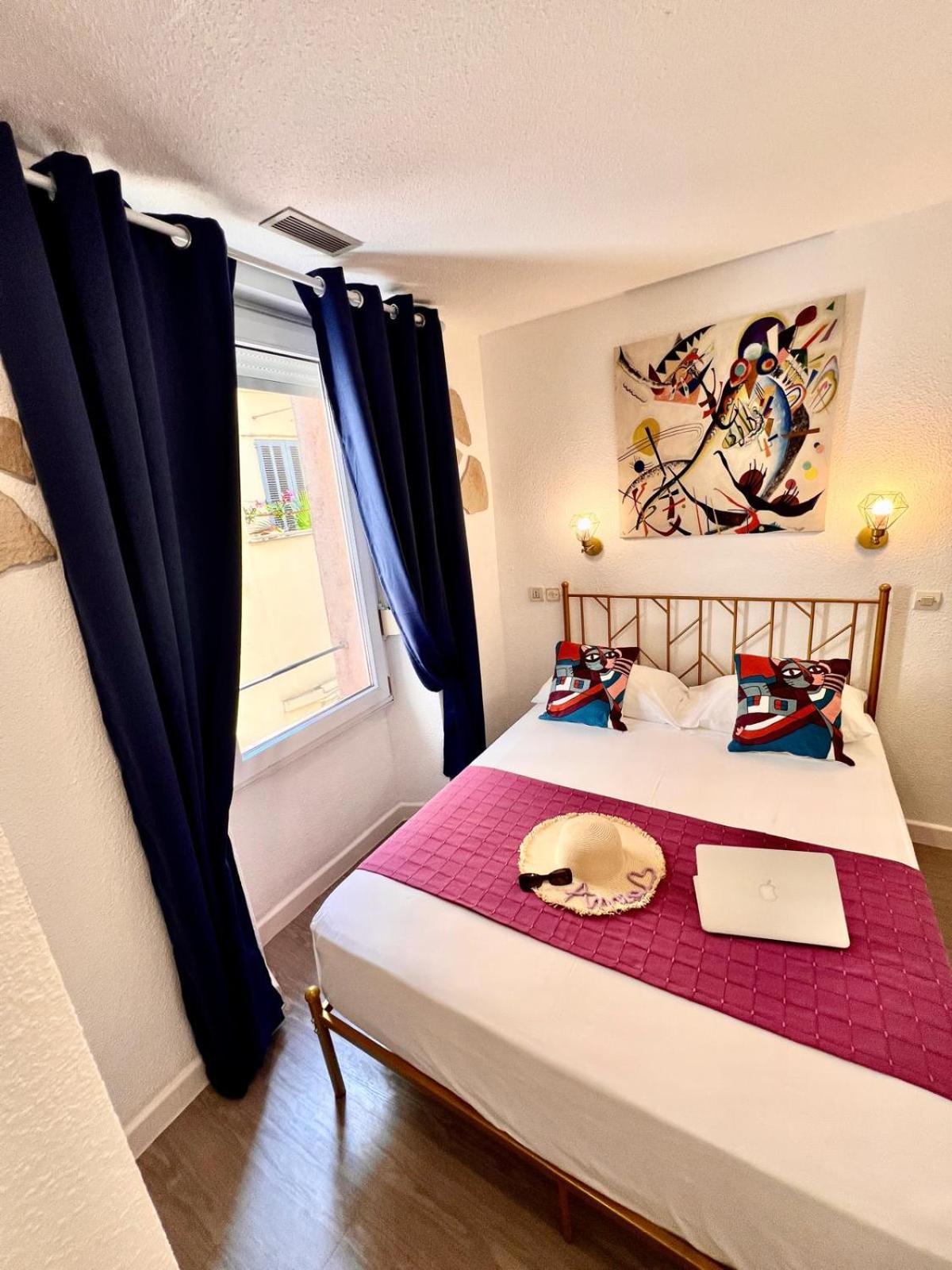 Appia Hotel カンヌ エクステリア 写真