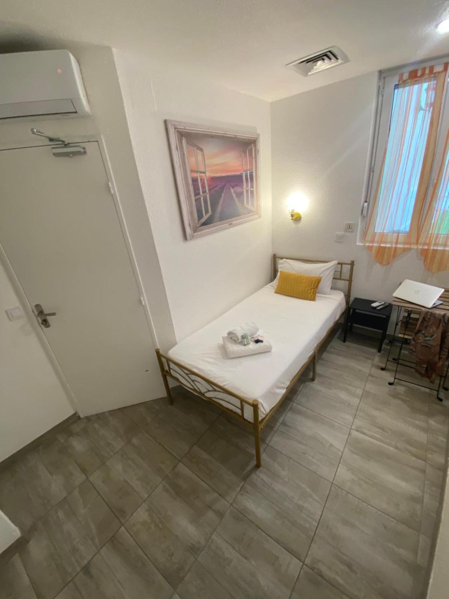 Appia Hotel カンヌ エクステリア 写真
