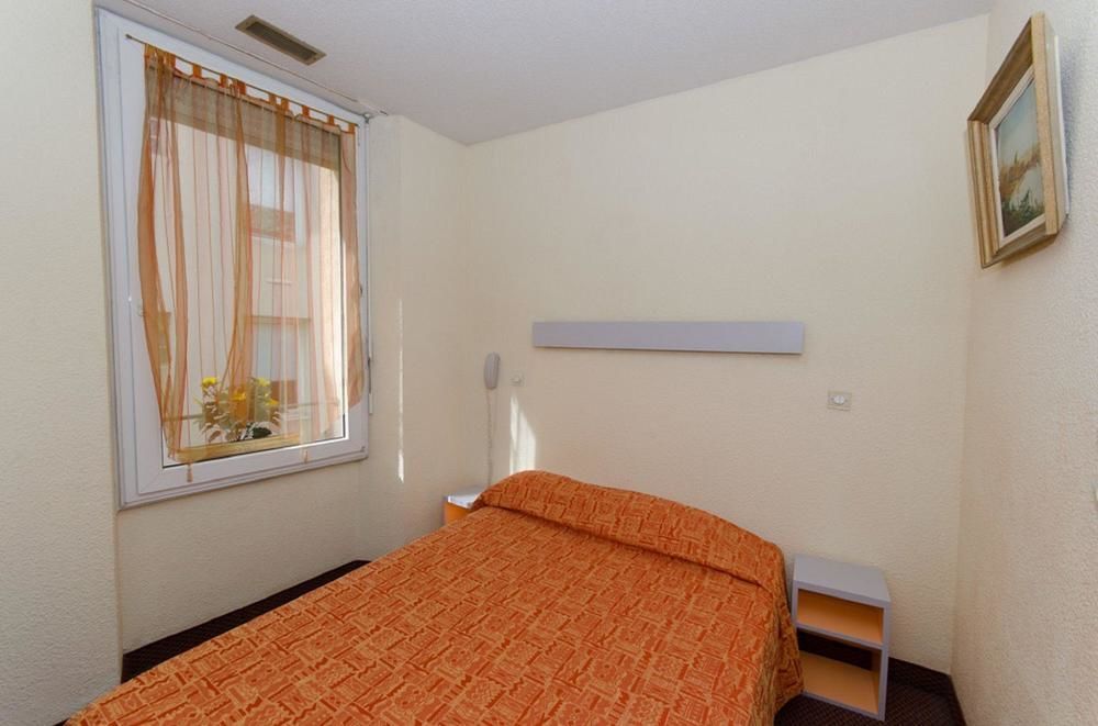 Appia Hotel カンヌ エクステリア 写真